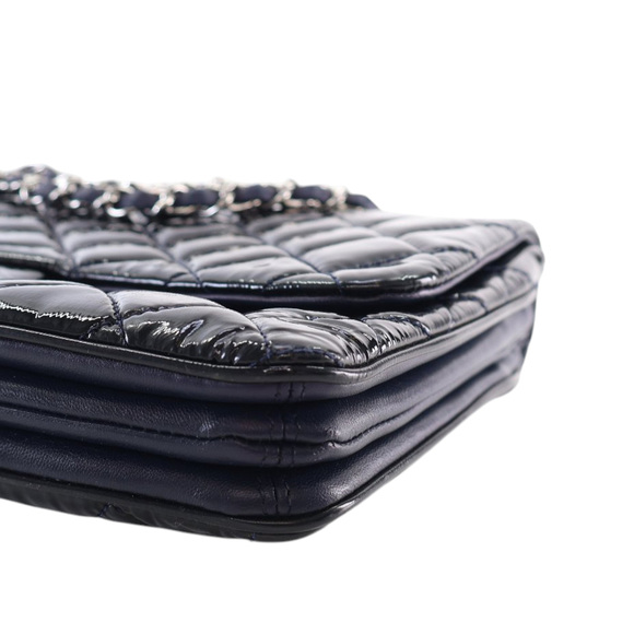 Pre-Loved Chanel Jumbo Quilted Patent 3 Compartment Flap - Picture 6 of 11